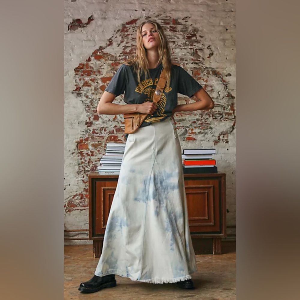 NWT Free People Road Trip Lightweight Denim Long Skirt - Size 2